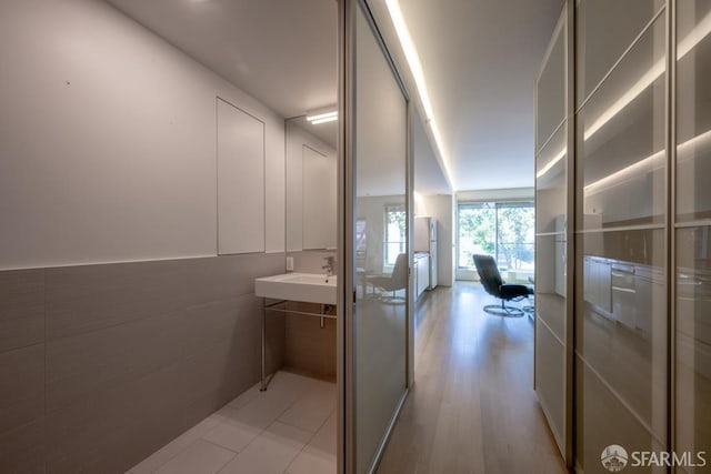 2000 Ellis St Unit 201, San Francisco, CA 94115 - view of bathroom