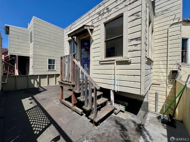 view of entrance to property
