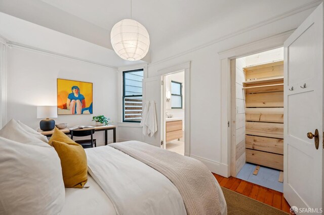 670 Page St, San Francisco, CA 94117 - bedroom with hardwood / wood-style flooring and ensuite bathroom