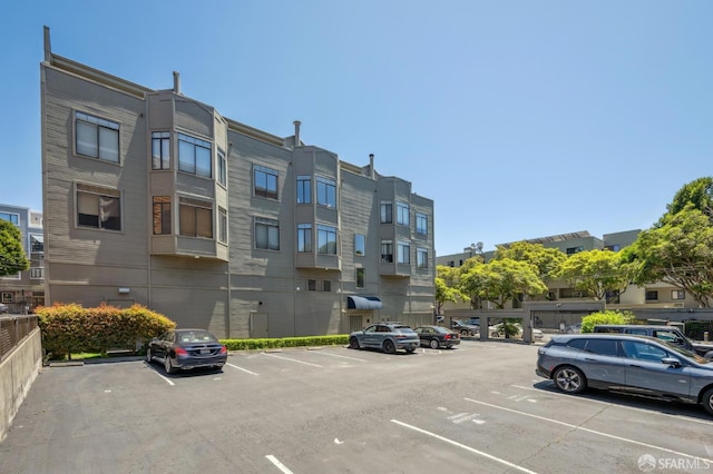 1805 Fillmore St Unit 302, San Francisco, CA 94115 - view of property featuring uncovered parking