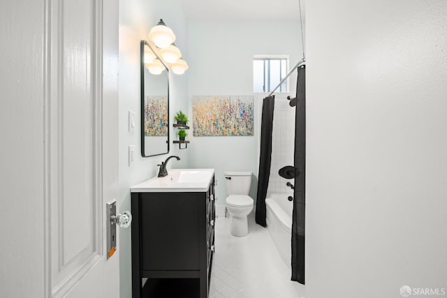 2553 Folsom St Unit A, San Francisco, CA 94110 - bathroom with vanity, toilet, and shower / bath combination