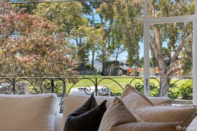 803 Vermont St, San Francisco, CA 94107 - view of balcony