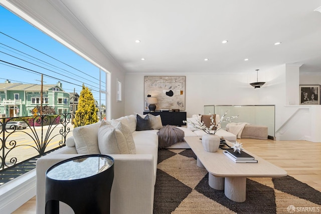 803 Vermont St, San Francisco, CA 94107 - living room featuring ornamental molding, wood finished floors, and recessed lighting
