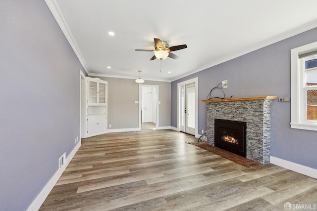 556 Cherry Ave, San Bruno, CA 94066 - unfurnished living room with plenty of natural light, baseboards, wood finished floors, ornamental molding, and recessed lighting