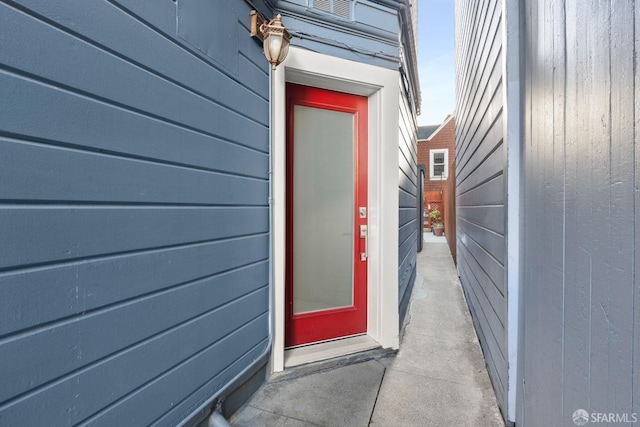 view of property entrance