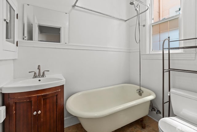 4632 18th St, San Francisco, CA 94114 - full bath with toilet and vanity