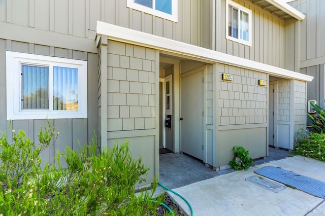 1285 Redwood Blvd Unit C, Novato, CA 94947 - doorway to property featuring board and batten siding