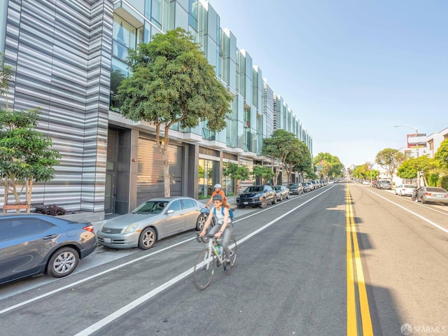 555 Fulton St Unit 519, San Francisco, CA 94102 - view of asphalt road featuring street lighting