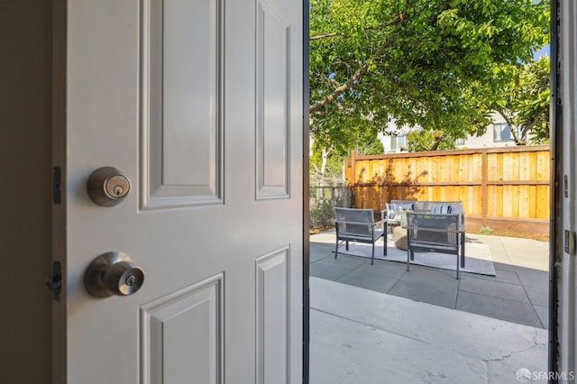 232 Talbert St, San Francisco, CA 94134 - view of doorway