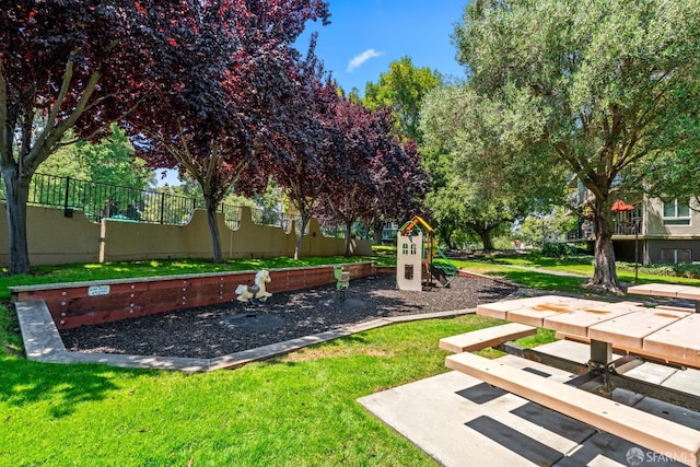816 N Delaware St Unit 409, San Mateo, CA 94401 - view of property's community