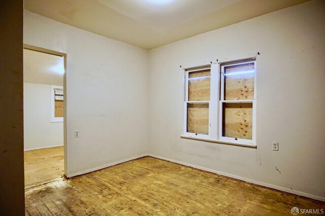 3838 Buell St, Oakland, CA 94619 - unfurnished room with wood finished floors