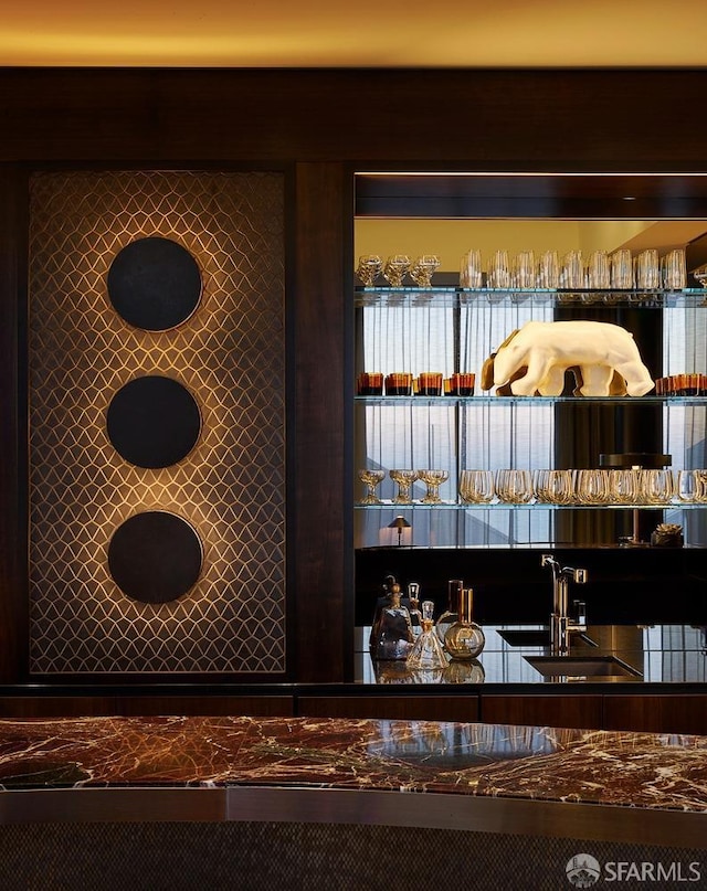 181 Fremont St Unit 62B, San Francisco, CA 94105 - detailed view of bar with sink