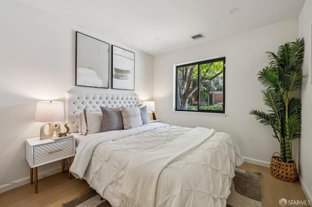 229 Cypress Point Dr, Mountain View, CA 94043 - bedroom with wood finished floors