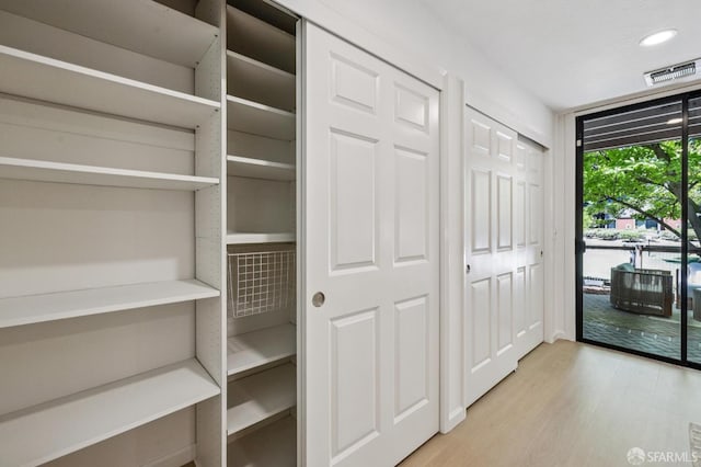 229 Cypress Point Dr, Mountain View, CA 94043 - view of closet