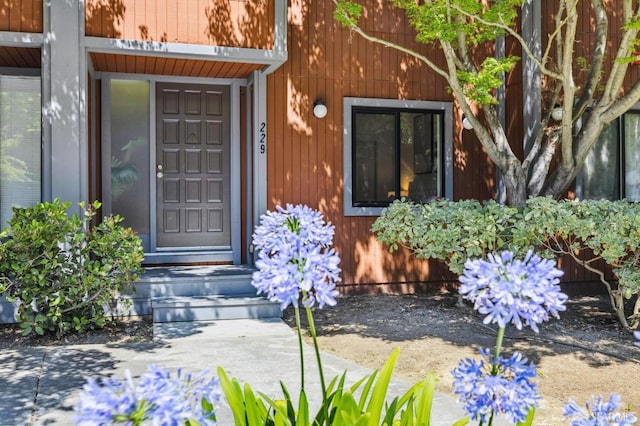 229 Cypress Point Dr, Mountain View, CA 94043 - entrance to property