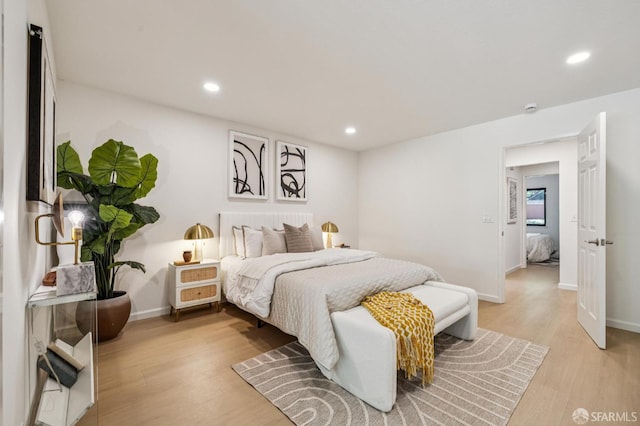 229 Cypress Point Dr, Mountain View, CA 94043 - bedroom featuring light wood finished floors and recessed lighting