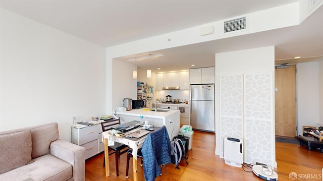 555 Fulton St Unit 322, San Francisco, CA 94102 - office space featuring light wood-style floors and recessed lighting