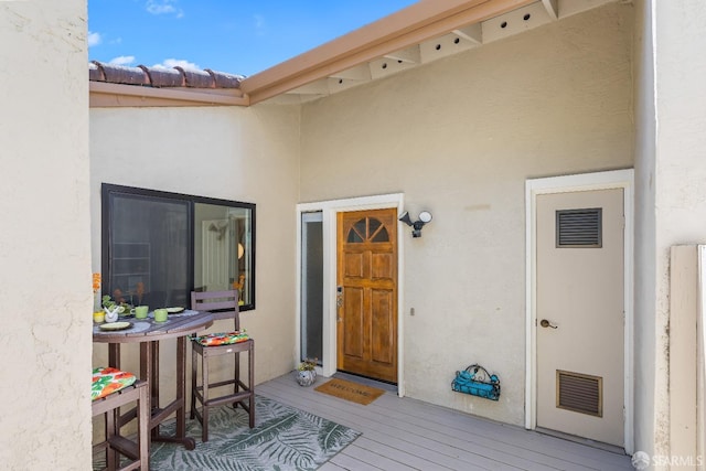 1541 Moraga Way, Moraga, CA 94556 - doorway to property with stucco siding