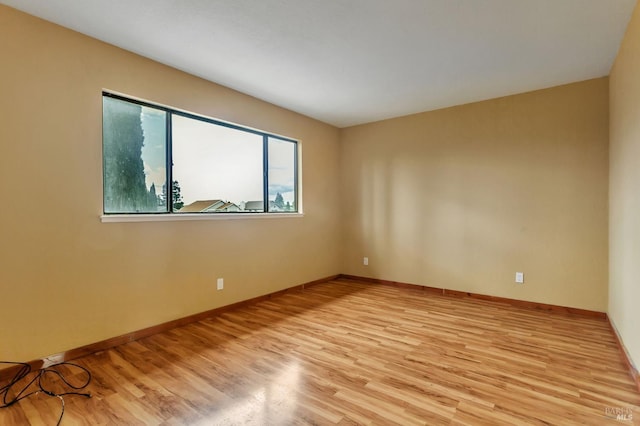 1001 Suffolk Way, Fairfield, CA 94533 - empty room featuring light wood-type flooring