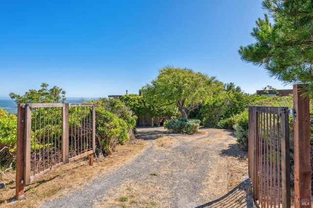 272 Ocean Pkwy, Bolinas, CA 94924 - gate featuring a water view