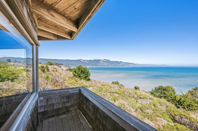 272 Ocean Pkwy, Bolinas, CA 94924 - balcony featuring a water and mountain view