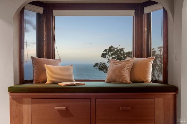 272 Ocean Pkwy, Bolinas, CA 94924 - detailed view of arched walkways
