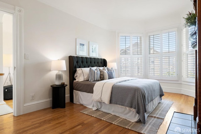 2864 Sacramento St, San Francisco, CA 94115 - bedroom featuring wood finished floors and baseboards