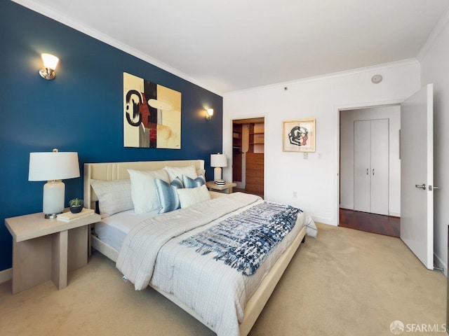 250 King St Unit 528, San Francisco, CA 94107 - carpeted bedroom featuring baseboards and ornamental molding