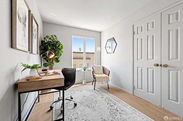 389 Belmont St Unit 306, Oakland, CA 94610 - office space featuring wood finished floors and baseboards