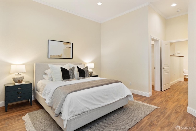 110 Sheridan Rd, Oakland, CA 94618 - bedroom featuring light wood-style floors, baseboards, ornamental molding, and recessed lighting