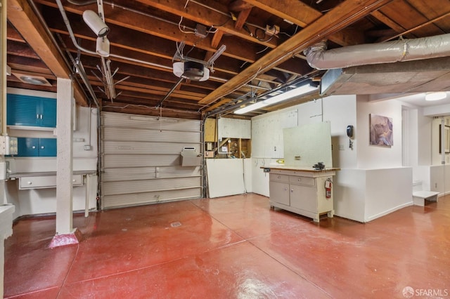 below grade area featuring a garage