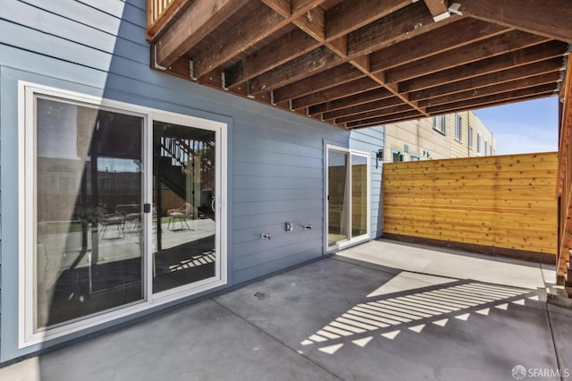 2055 42nd Ave, San Francisco, CA 94116 - view of patio / terrace