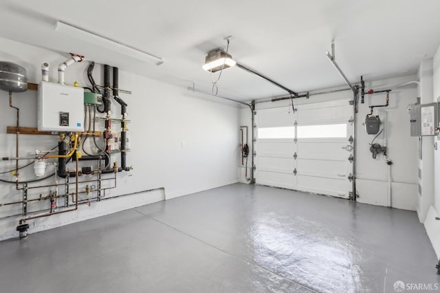 2055 42nd Ave, San Francisco, CA 94116 - garage featuring water heater