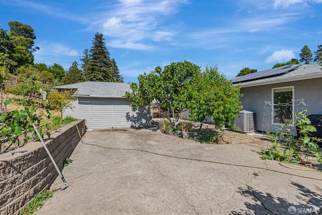 2675 Simas Ave, Pinole, CA 94564 - view of patio / terrace