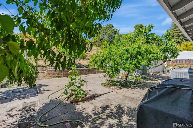 2675 Simas Ave, Pinole, CA 94564 - view of yard with a patio