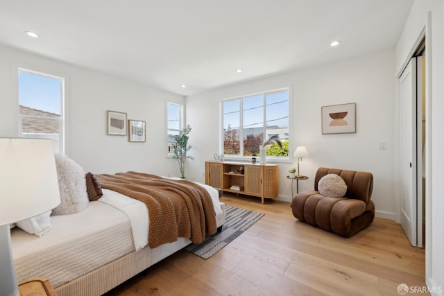 26 Southwood Dr, San Francisco, CA 94112 - bedroom featuring light wood-style floors, recessed lighting, baseboards, and a closet
