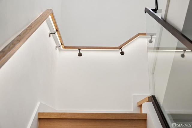 26 Southwood Dr, San Francisco, CA 94112 - view of stairs