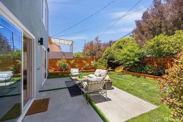 26 Southwood Dr, San Francisco, CA 94112 - view of patio with an outdoor hangout area