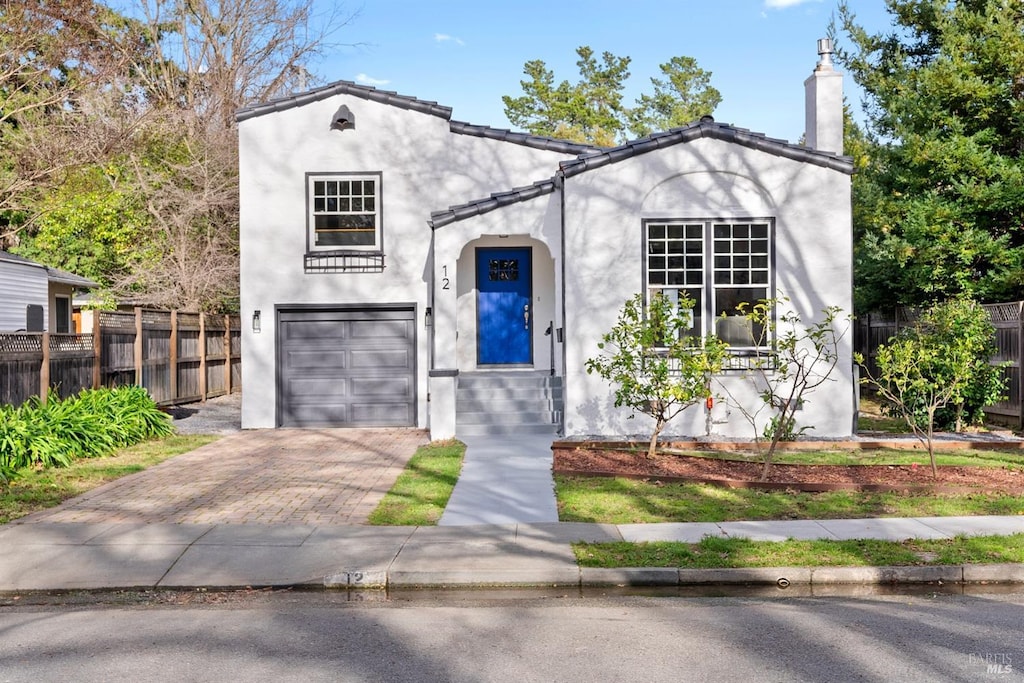 view of front of home featuring a garage