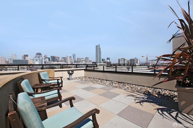 170 King St Unit 1006, San Francisco, CA 94107 - view of patio with a skyline view