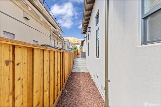 42119 Vinha Way, Fremont, CA 94539 - view of side of home
