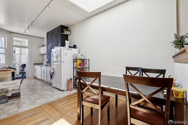 157-167 Vicksburg St, San Francisco, CA 94114 - dining space with rail lighting