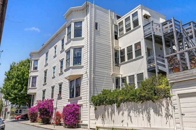157-167 Vicksburg St, San Francisco, CA 94114 - view of apartment building / complex