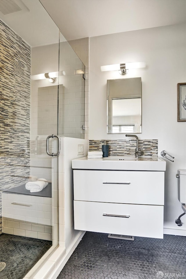 1751 Leimert Blvd, Oakland, CA 94602 - bathroom featuring a shower stall and vanity