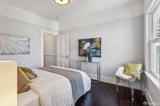 1034 Jackson St, San Francisco, CA 94133 - bedroom featuring multiple windows and dark wood-style floors