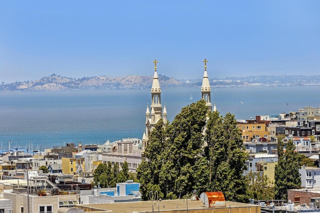 1034 Jackson St, San Francisco, CA 94133 - water view