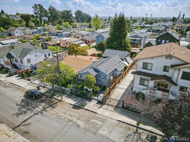 birds eye view of property featuring a residential view