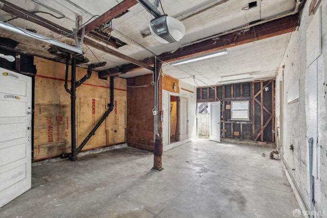 2440-2442 Balboa St, San Francisco, CA 94121 - garage featuring a garage door opener