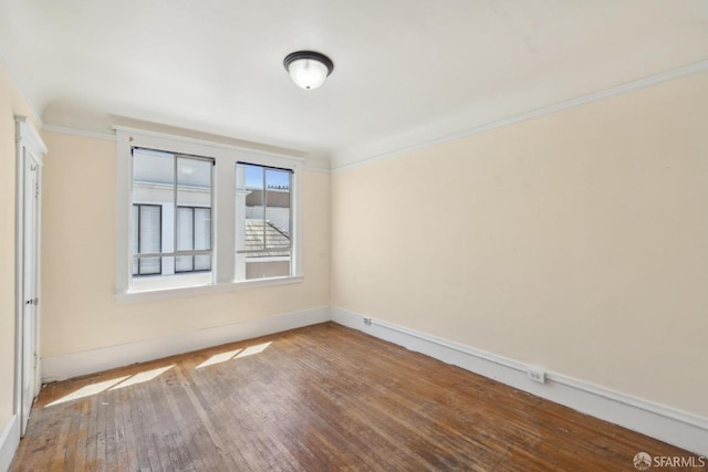2440-2442 Balboa St, San Francisco, CA 94121 - empty room featuring ornamental molding, baseboards, and wood finished floors