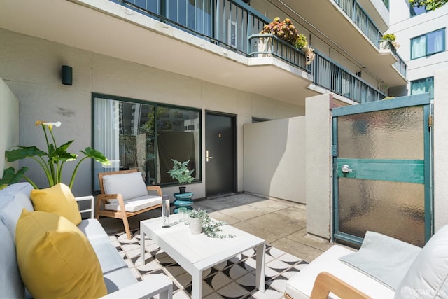 601 Van Ness Ave Unit 39, San Francisco, CA 94102 - view of patio / terrace with outdoor lounge area